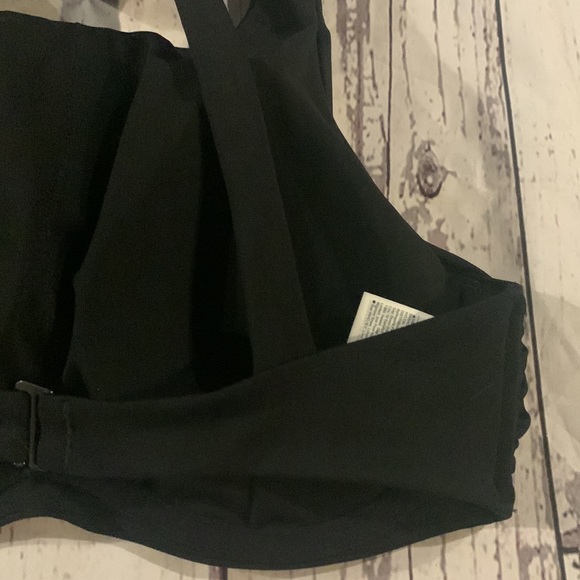 Maldives High Neck Bikini Top - Picture 6 of 6